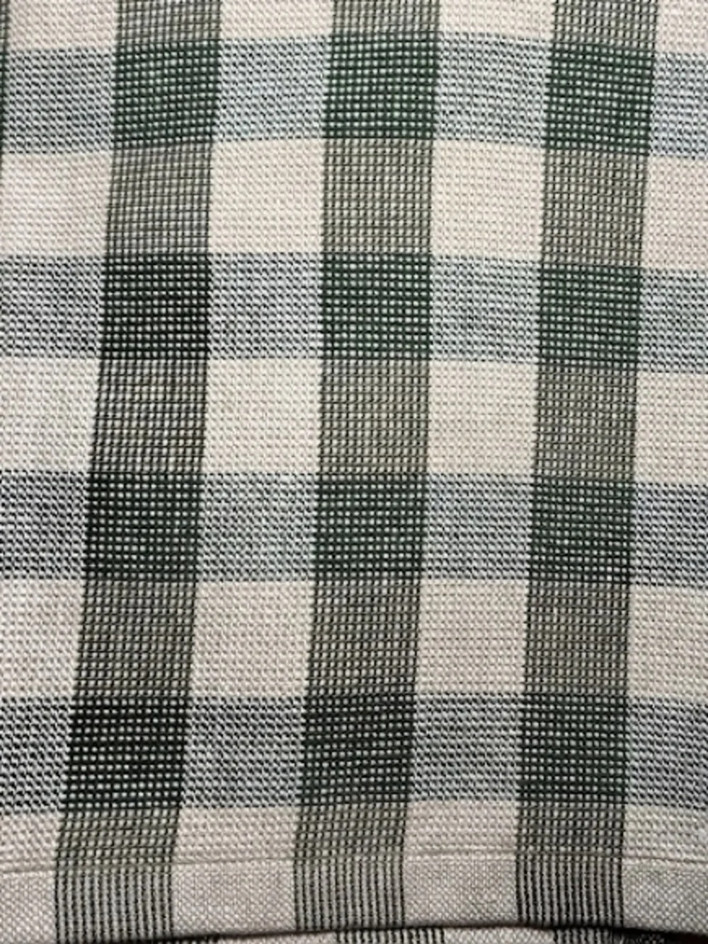 NWT Cupcakes and Cashmere Winter Pine Tree Kitchen Towels Set of 3 Green & Plaid